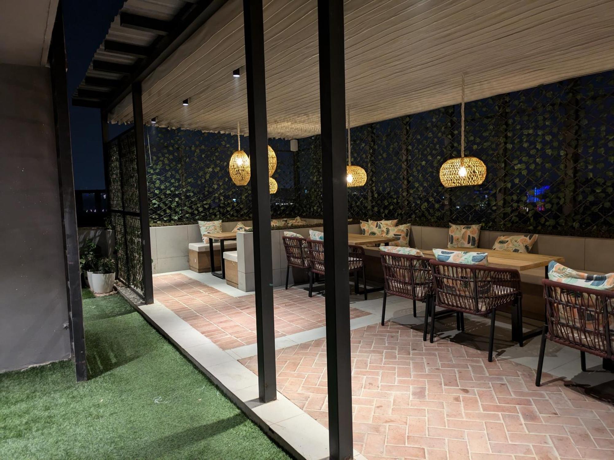 Stay Studio Hotel & Residences คูร์เคาน์ ภายนอก รูปภาพ